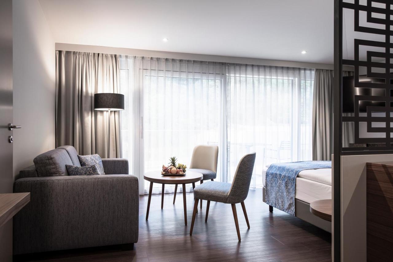 Nuhr Medical - Hotel & Restaurant Зенфтенберг Экстерьер фото